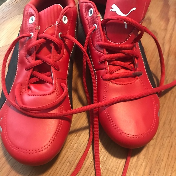 Red puma sneakers - Picture 1 of 4